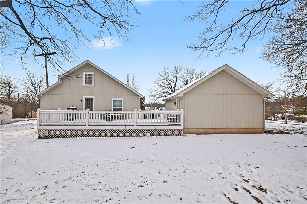 8219 Walnut Street — photo 24