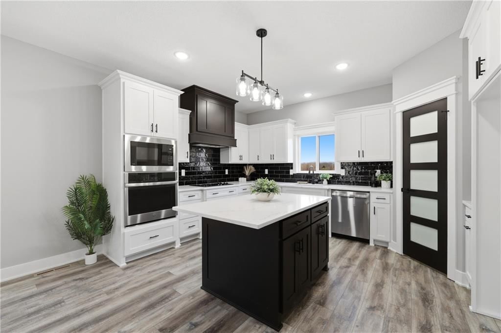 7901 Hoot Owl Street — photo 11