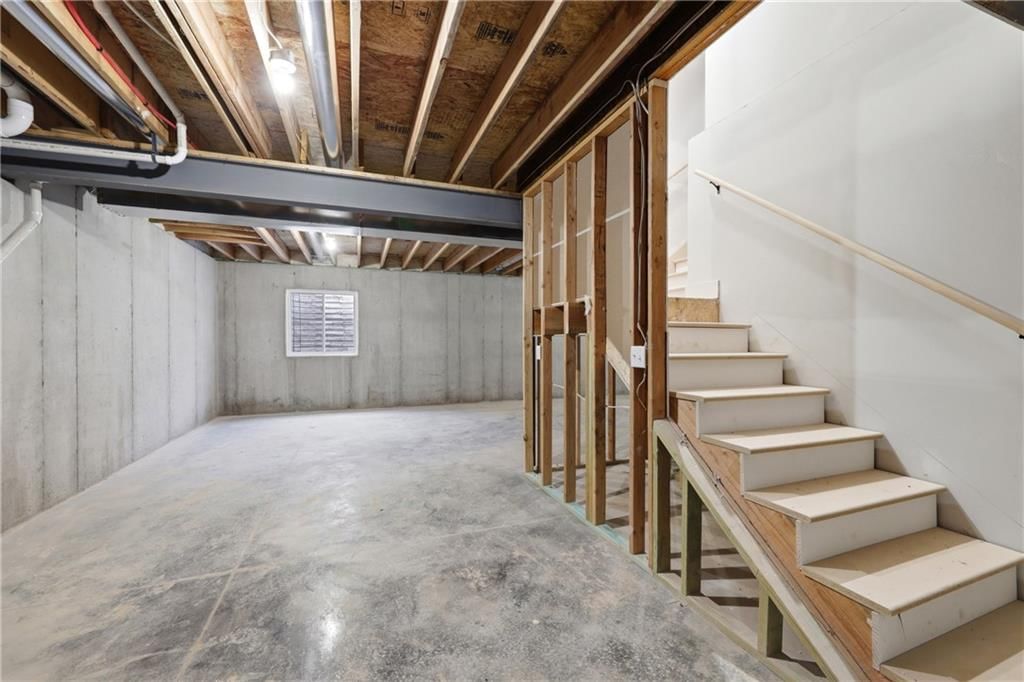 7901 Hoot Owl Street — photo 32