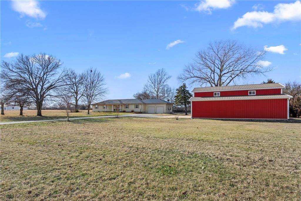 26930 Metcalf Road — photo 3