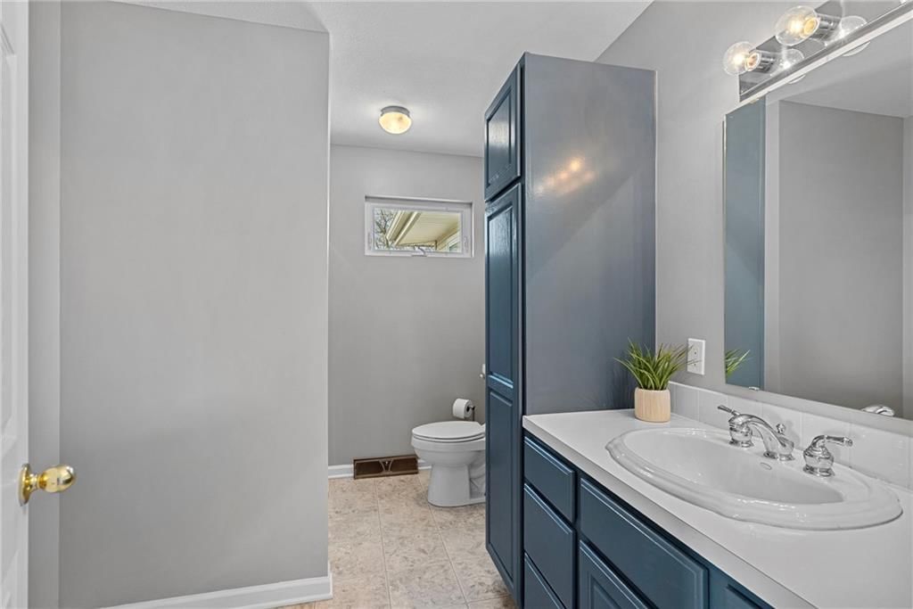 26930 Metcalf Road — photo 18