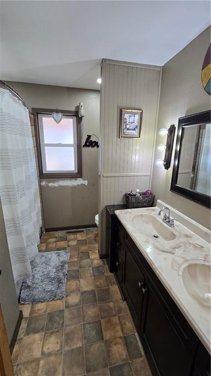 603 E James Road — photo 10