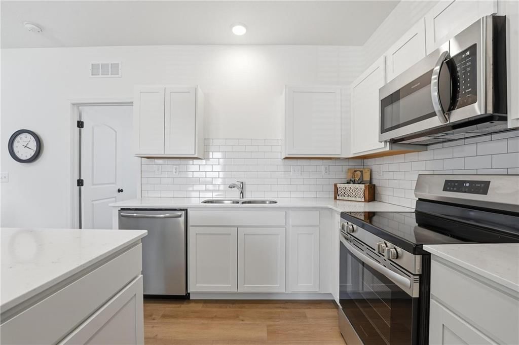 3008 NW 96th Street — photo 14