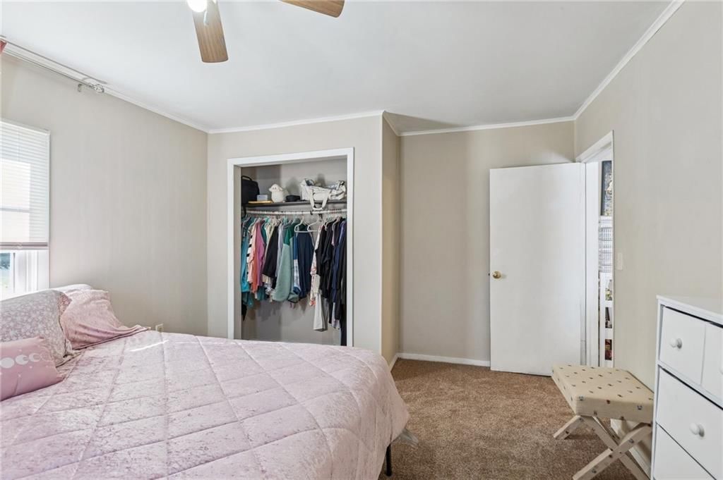 3022 Wallace Avenue — photo 20