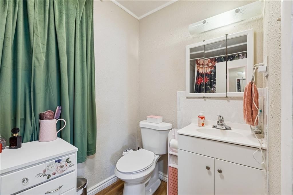3022 Wallace Avenue — photo 25
