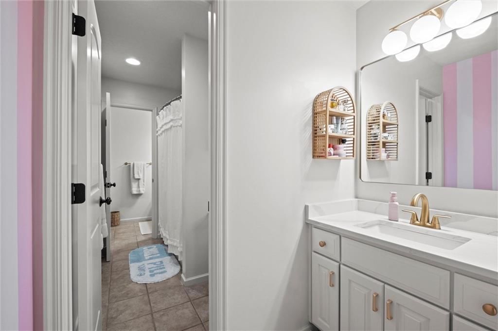 16336 Nieman Road — photo 31
