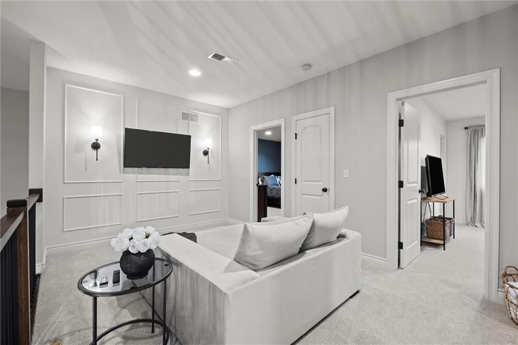 16336 Nieman Road — photo 33