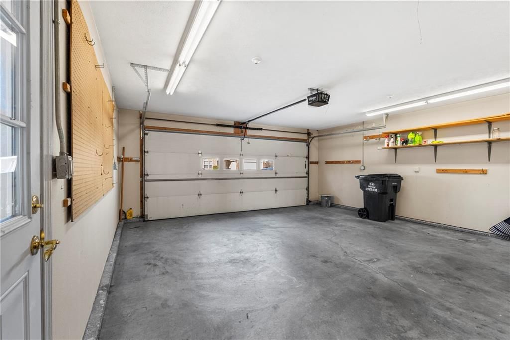 500 N Webster Street — photo 27