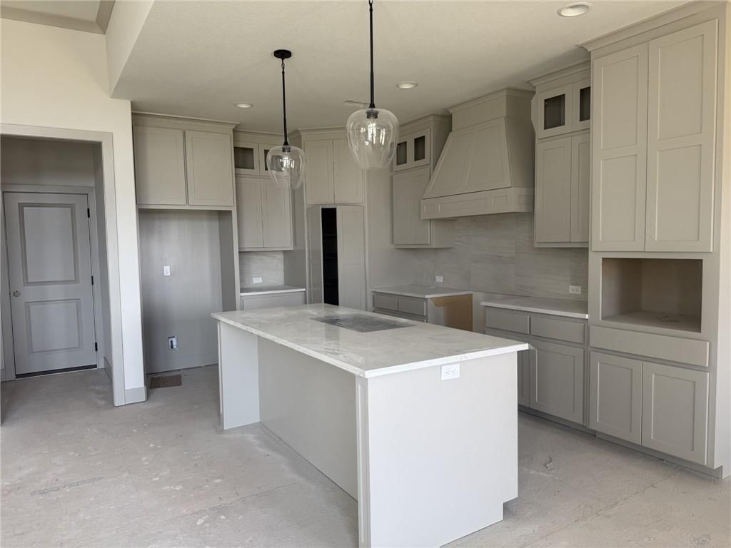 10513 N Wayne Avenue — photo 4