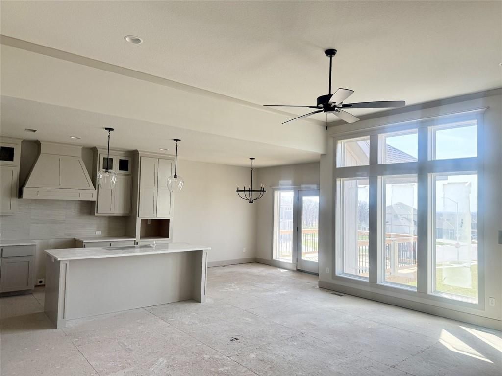 10513 N Wayne Avenue — photo 5