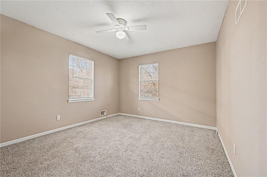 11610-11612 Ivanhoe Court — photo 15
