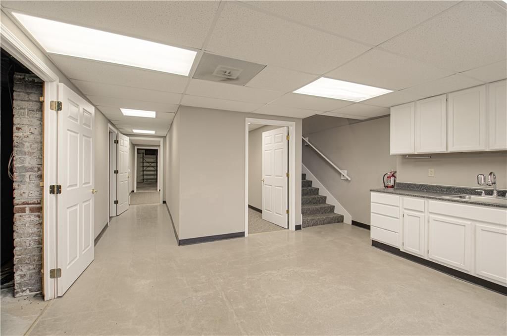 104 N Main Street — photo 17