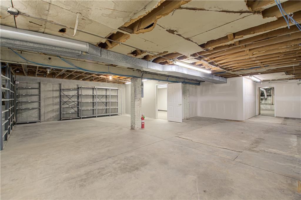 104 N Main Street — photo 22