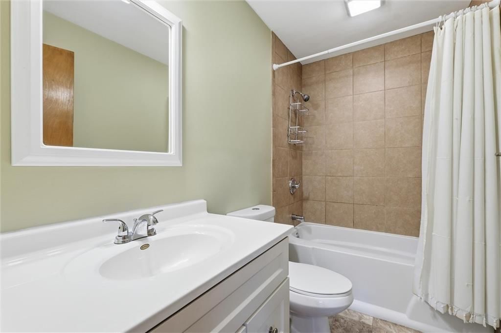 927 W 78th Street — photo 23