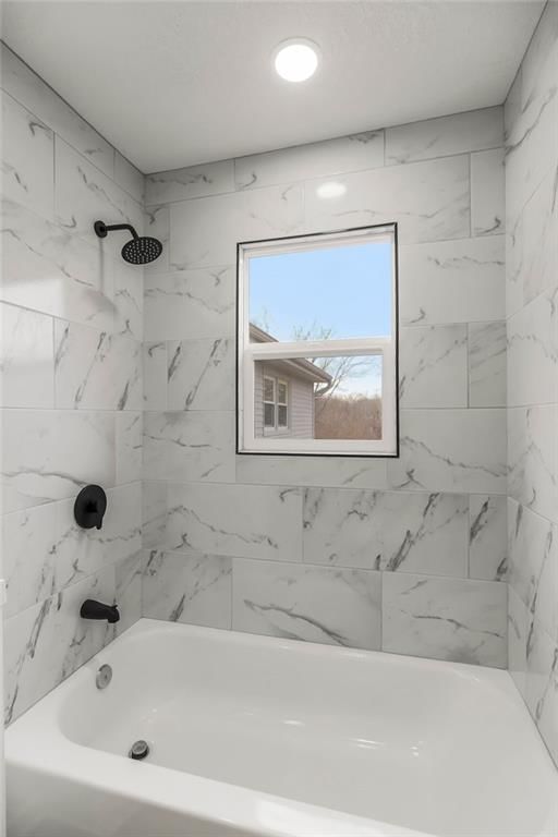 5416 N Denver Avenue — photo 18
