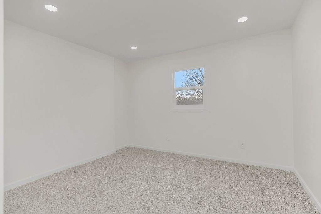 5416 N Denver Avenue — photo 21