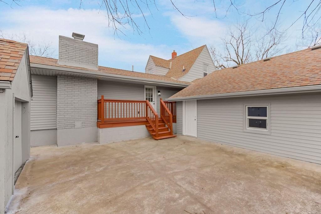 5416 N Denver Avenue — photo 26