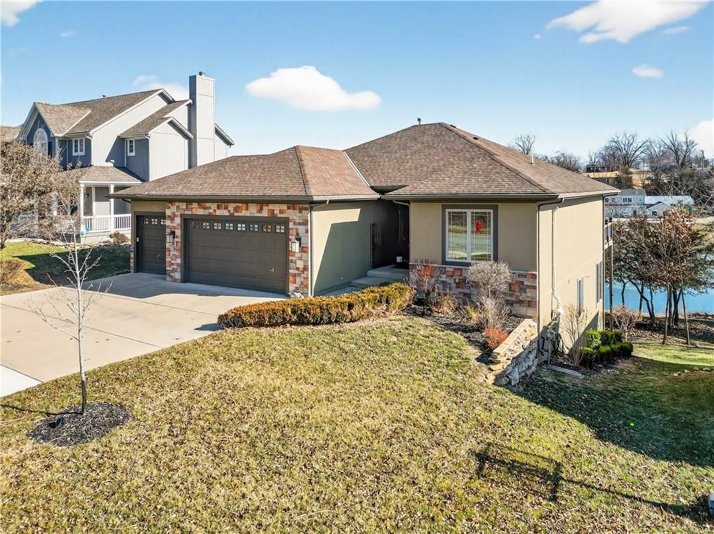 8315 Primrose Street — photo 2
