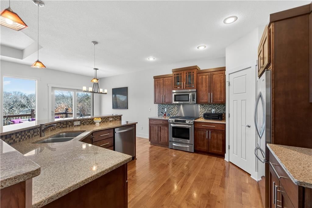 8315 Primrose Street — photo 6
