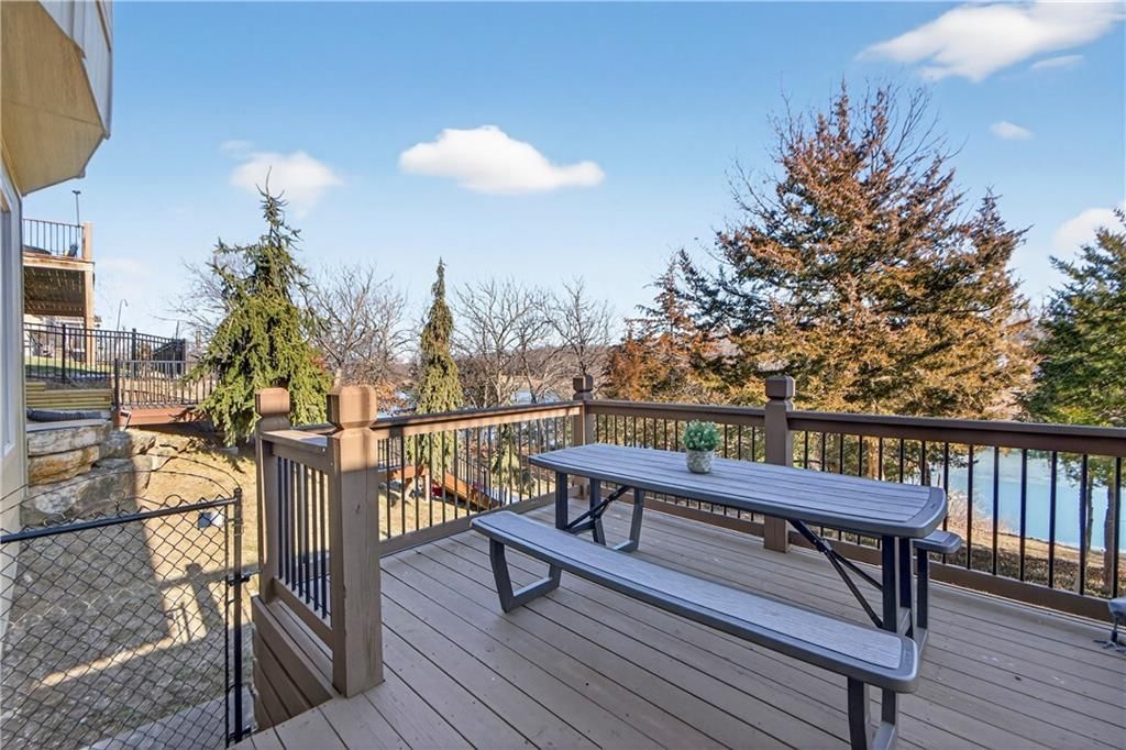 8315 Primrose Street — photo 35