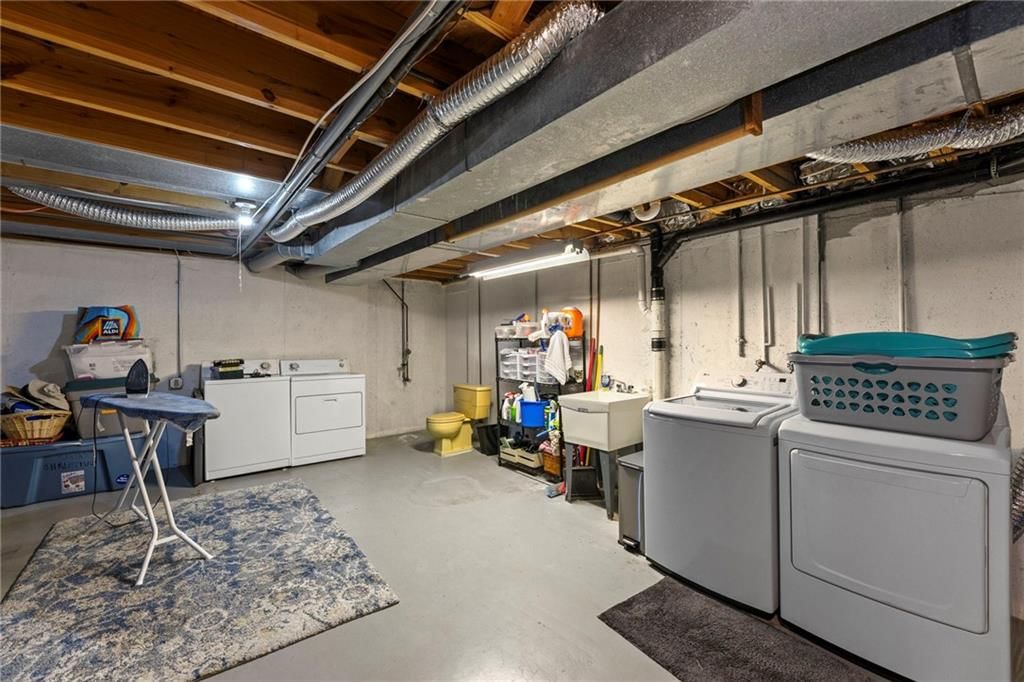 12758 Overbrook Road — photo 35
