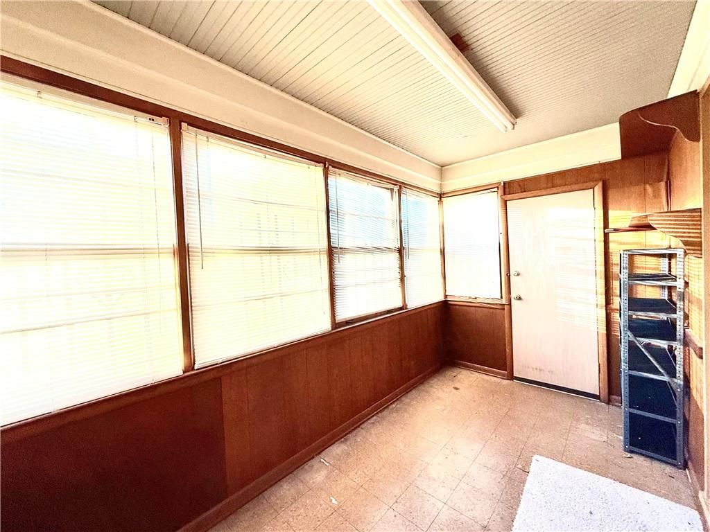 6636 Agnes Avenue — photo 7