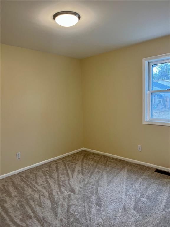 901 W Davis Street — photo 13
