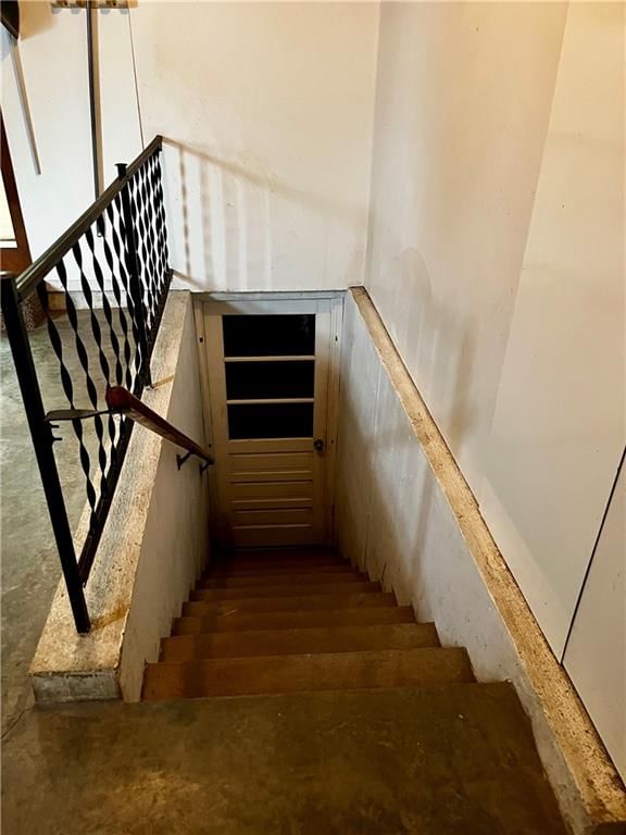 901 W Davis Street — photo 27