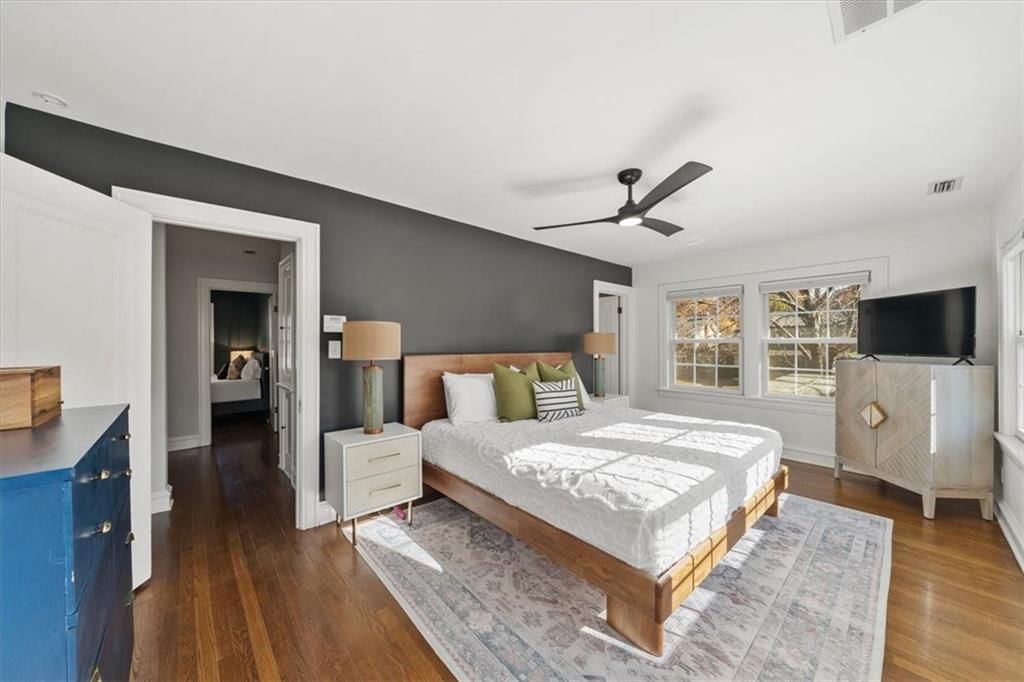 6430 Wyandotte Street — photo 18