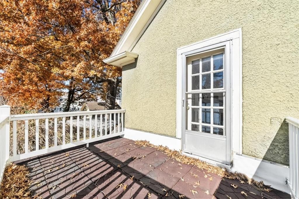 6430 Wyandotte Street — photo 22