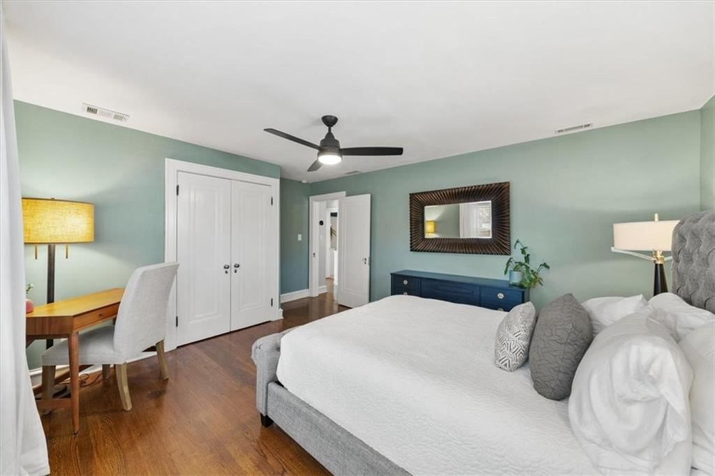 6430 Wyandotte Street — photo 26