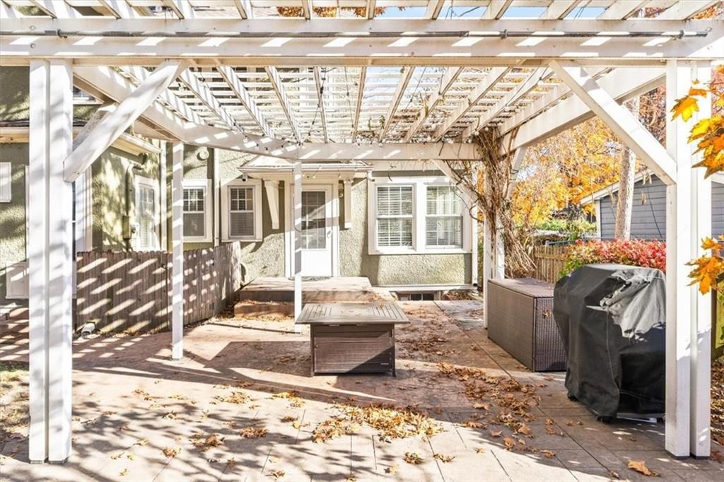 6430 Wyandotte Street — photo 33