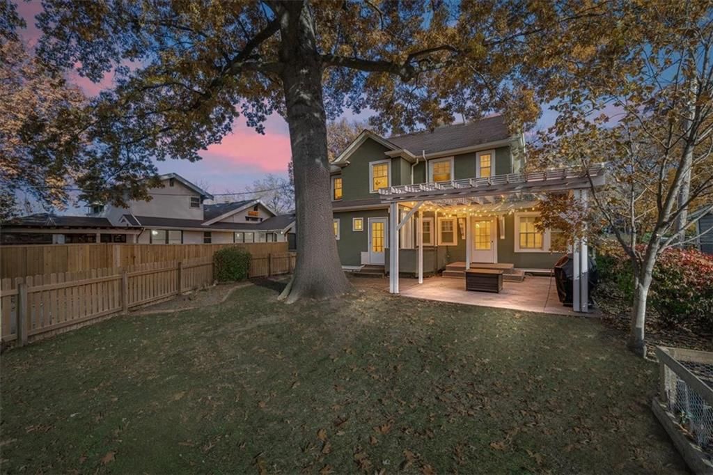 6430 Wyandotte Street — photo 39