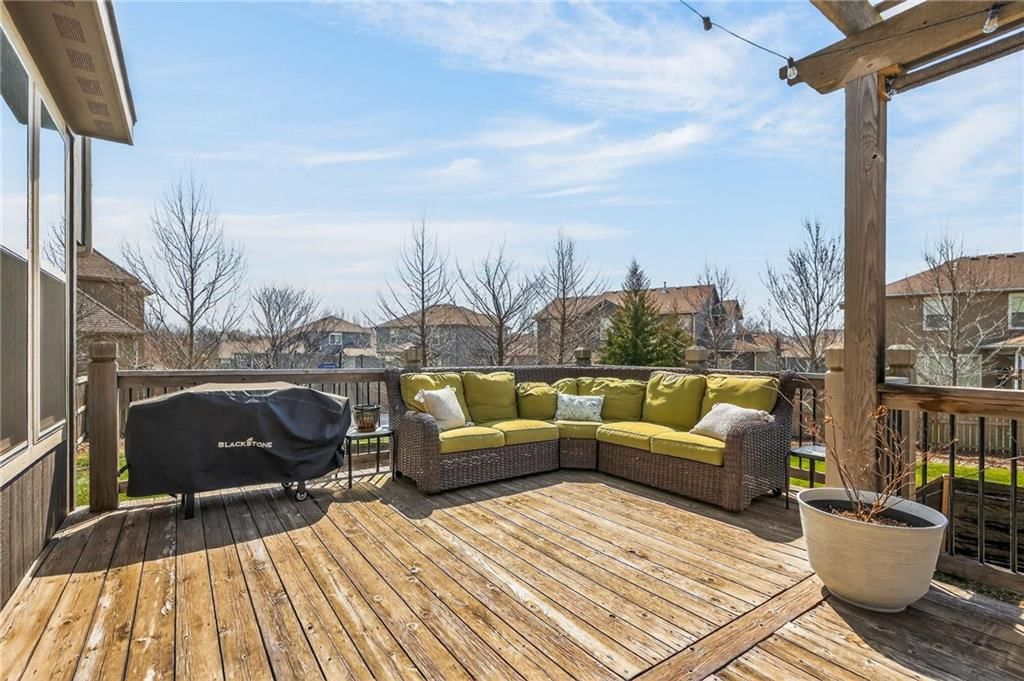 1409 SW Whistle Drive — photo 4