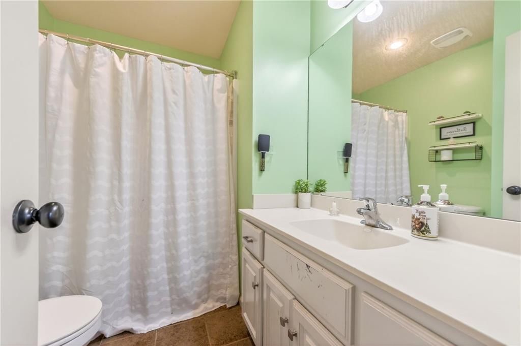 1409 SW Whistle Drive — photo 37