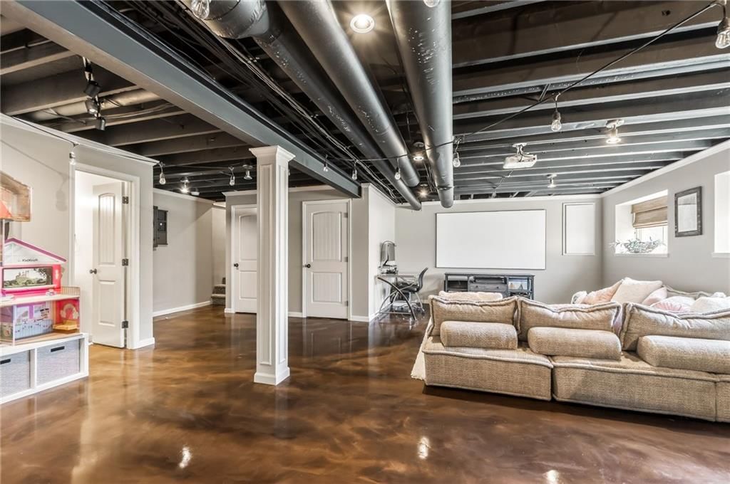 1409 SW Whistle Drive — photo 45