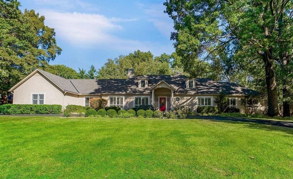 4100 W 90 Terrace, Prairie Village, KS