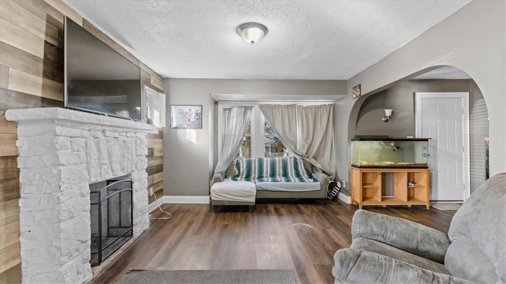 1613 S Norwood Avenue — photo 4