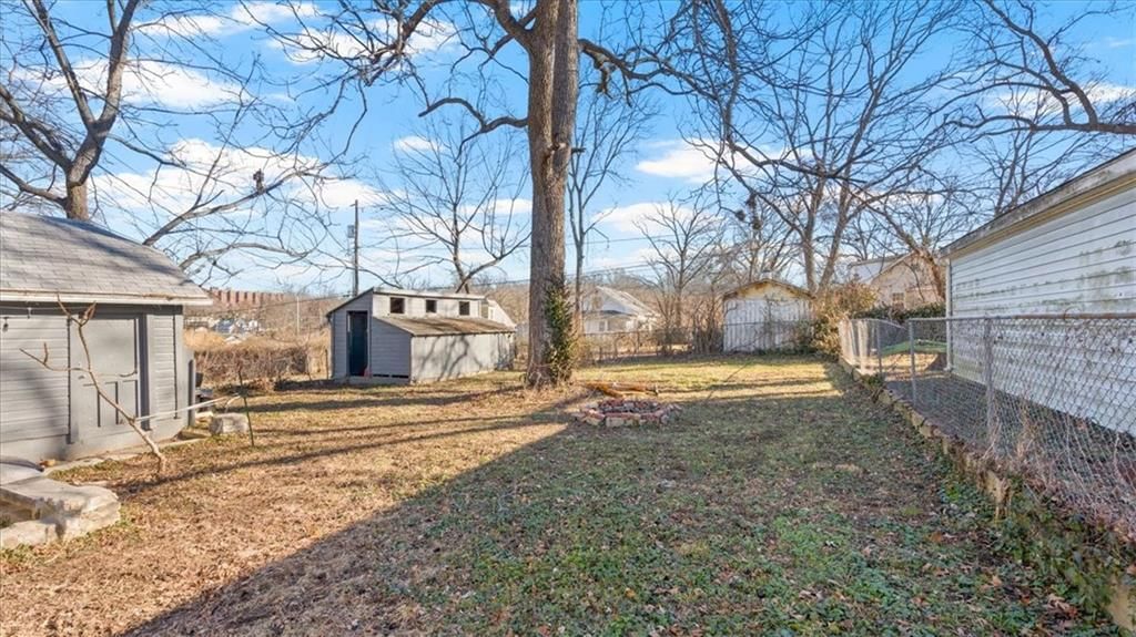 1613 S Norwood Avenue — photo 26