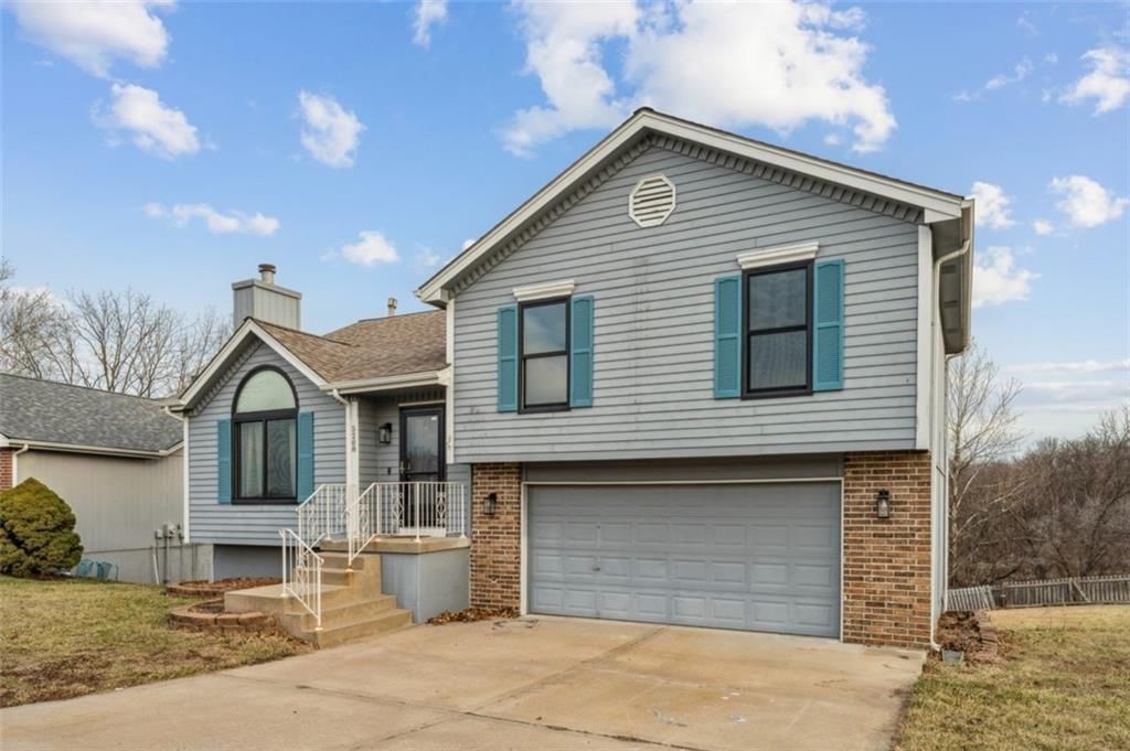 5208 NE 63rd Terrace — photo 37