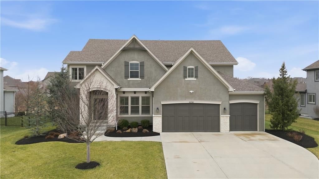 16200 Stearns Street, Overland Park, KS