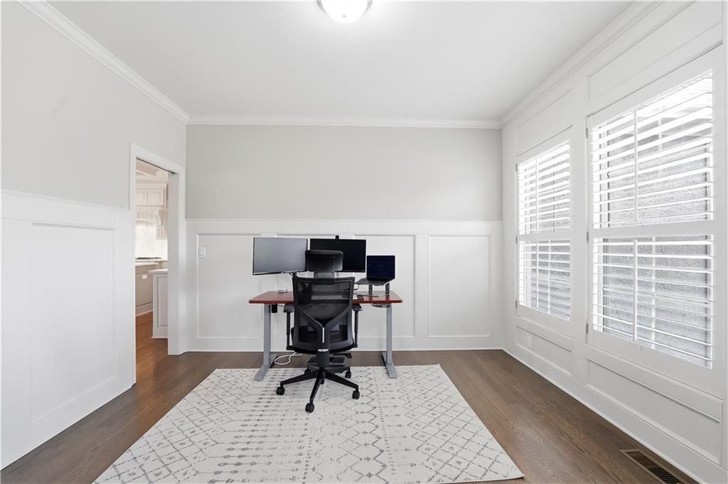 16200 Stearns Street — photo 12