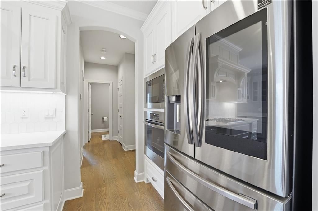 16200 Stearns Street — photo 23