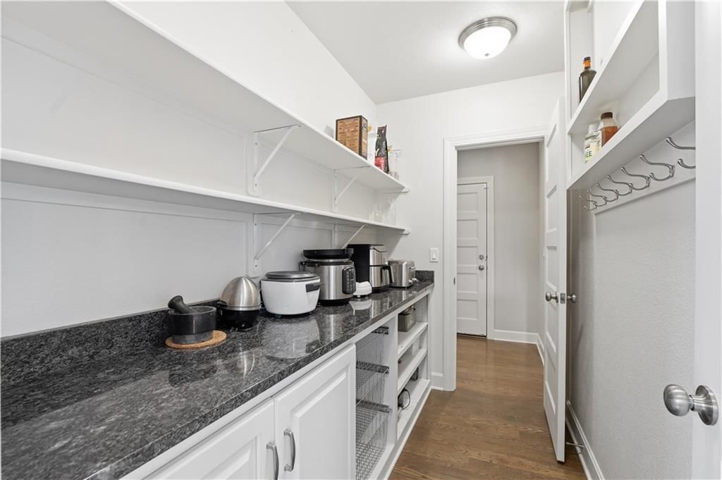 16200 Stearns Street — photo 29