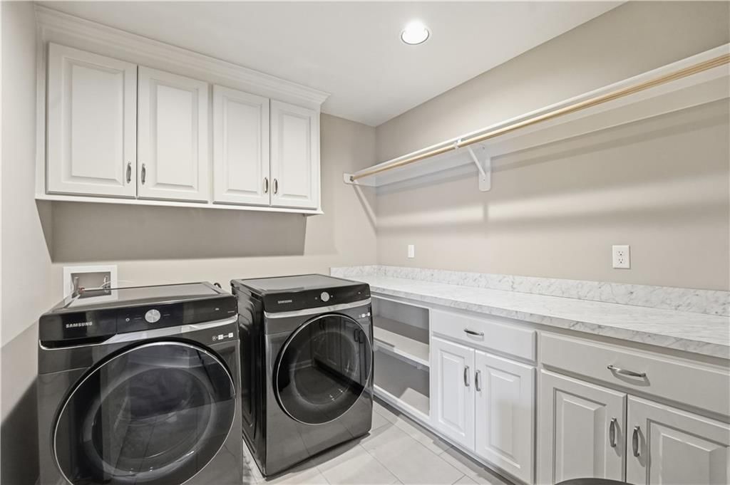 16200 Stearns Street — photo 41