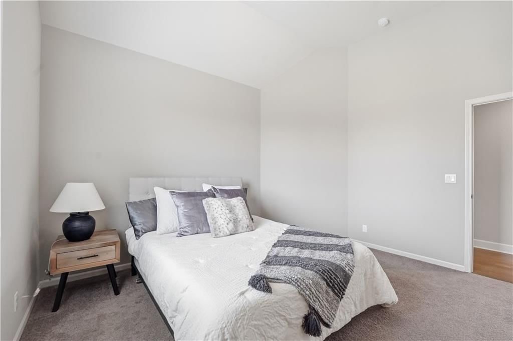 16200 Stearns Street — photo 43