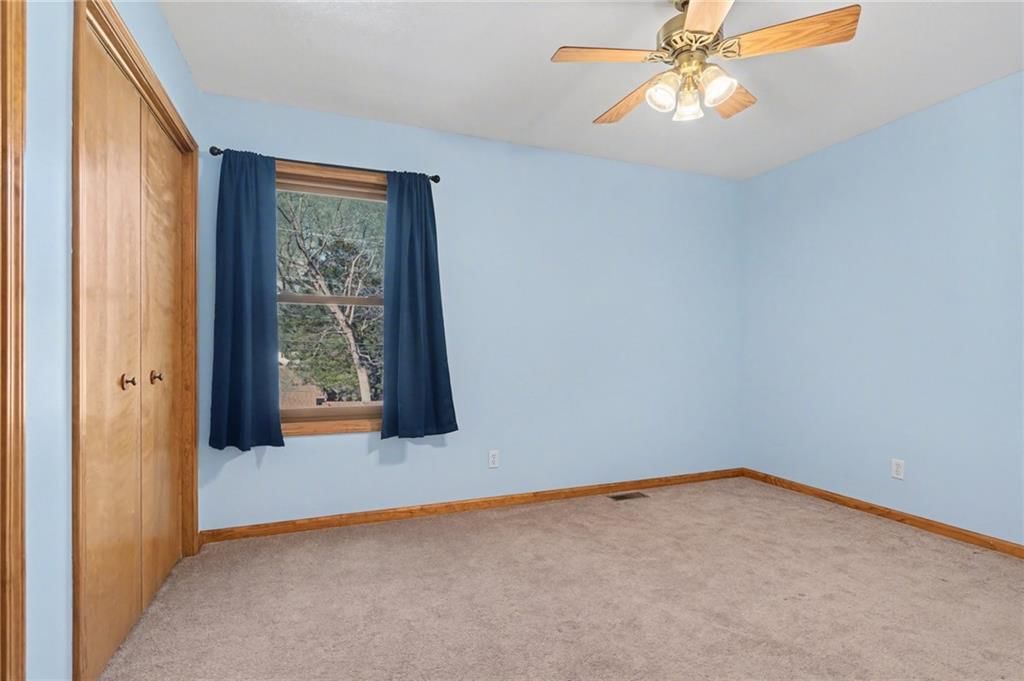 1112 Grove Street — photo 38