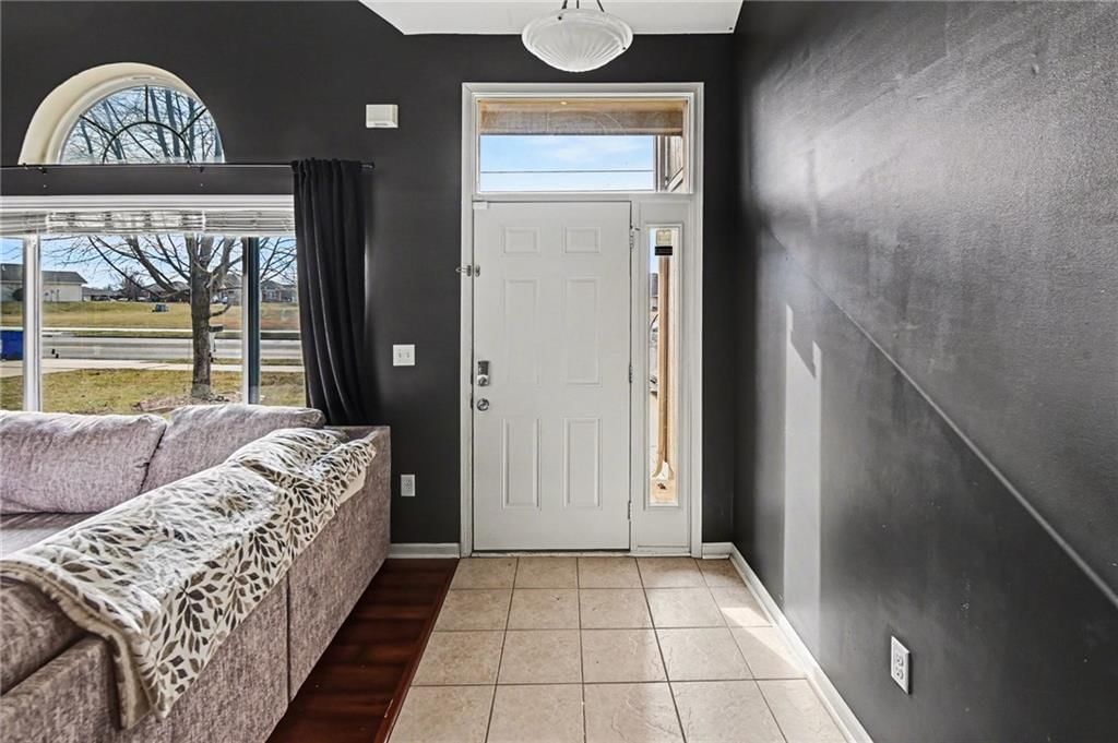 360 W Madison Street — photo 7