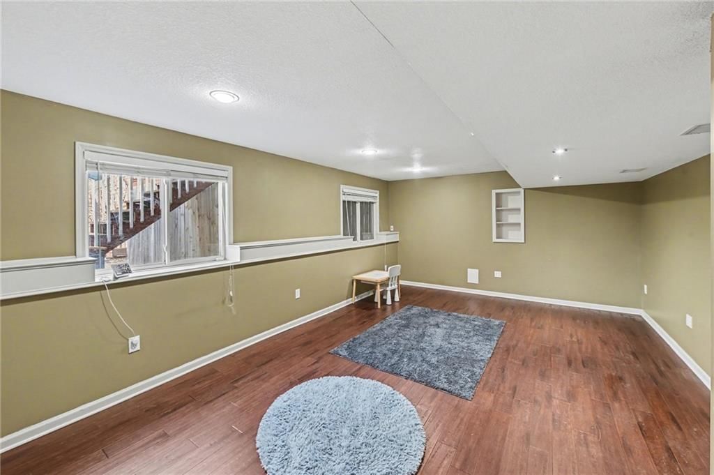 360 W Madison Street — photo 19