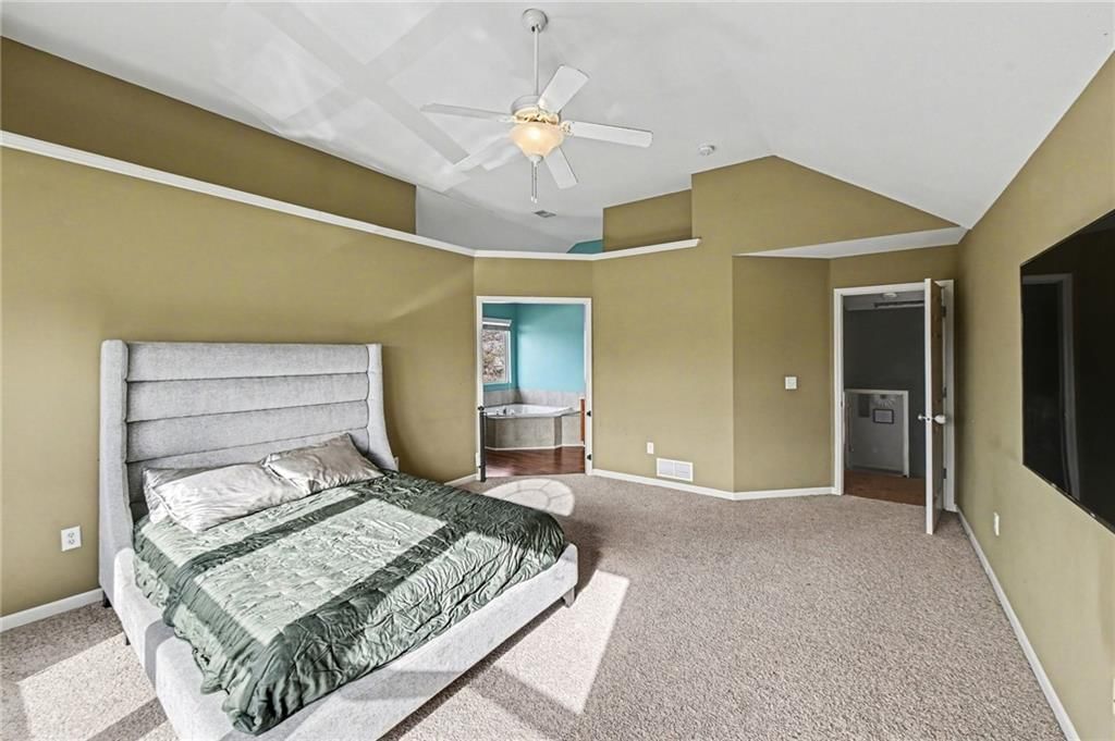 360 W Madison Street — photo 23
